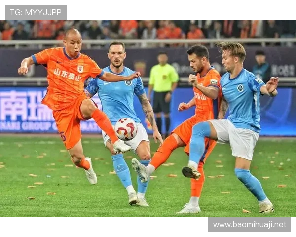 山东泰山进攻威胁持续但效率不稳,稳定性波动对赛季走势形成制约 山东泰山进攻威胁持续但效率不稳,稳定性波动对赛季走势形成制约